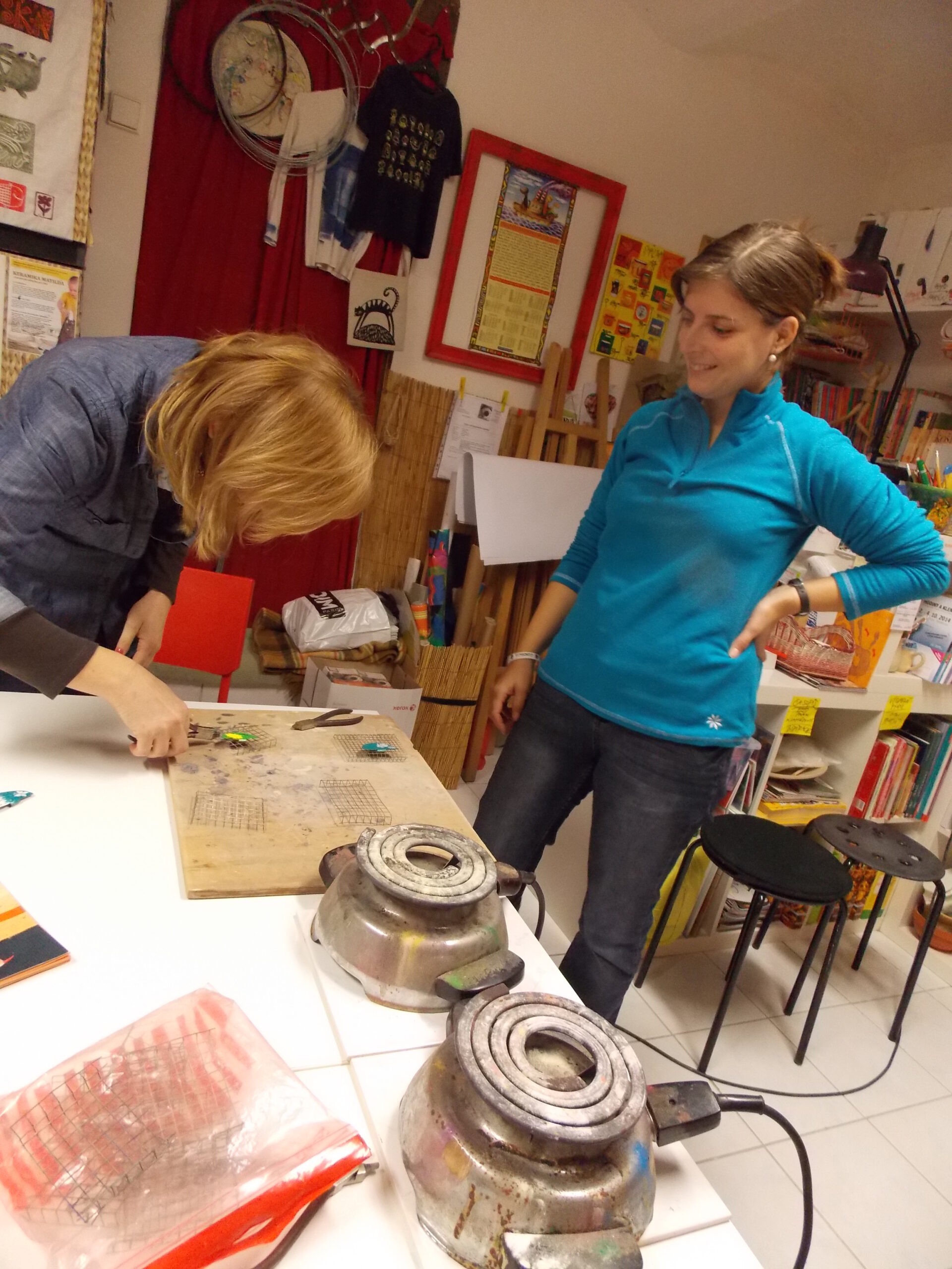 ŠKOLA SMALTU - 1. SMALTOVÁNÍ NA VAŘIČI (1/12) - Obrázek 2