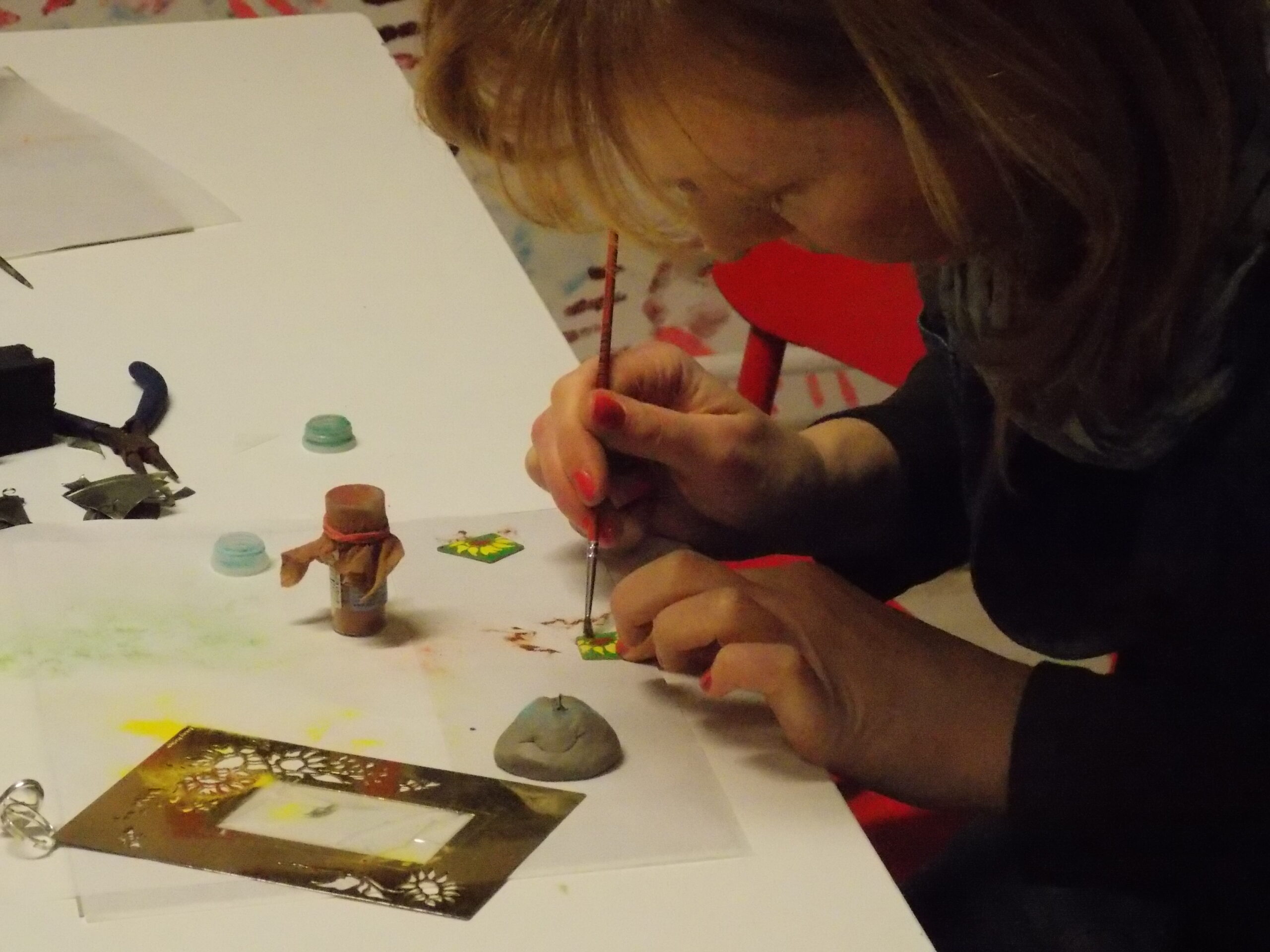 ŠKOLA SMALTU - 1. SMALTOVÁNÍ NA VAŘIČI (1/12) - Obrázek 12