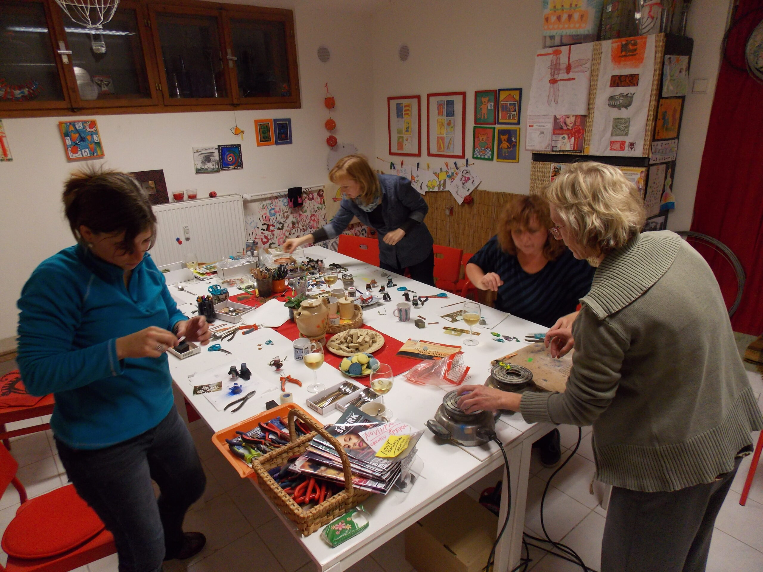 ŠKOLA SMALTU - 1. SMALTOVÁNÍ NA VAŘIČI (1/12) - Obrázek 14